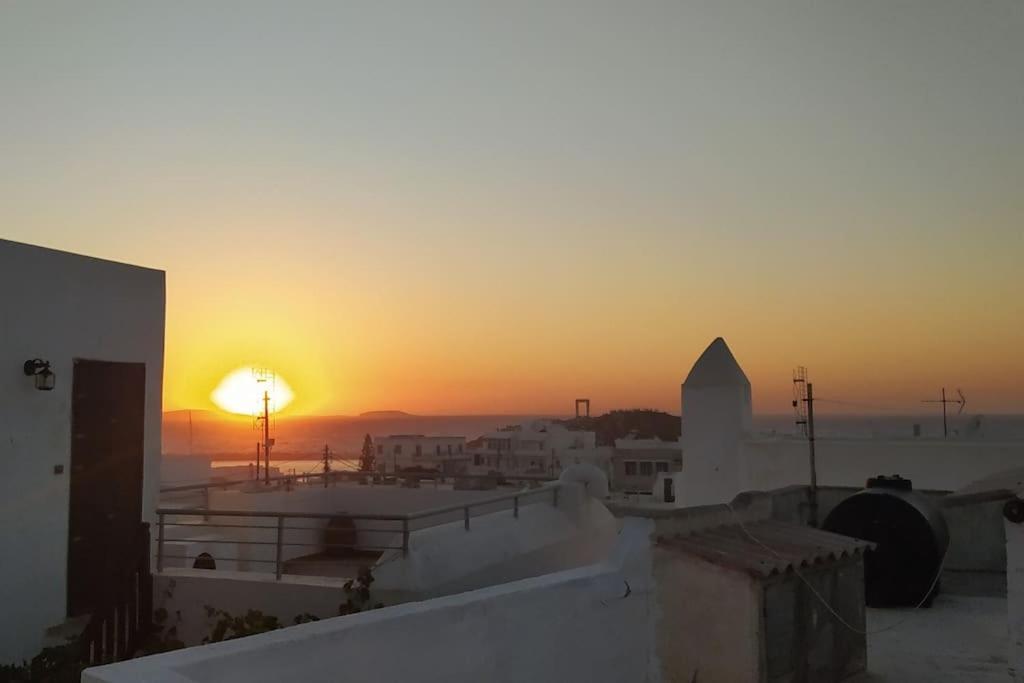 Villa Naxion Esti - Διαμονή Στην Παλιά Χώρα Της Νάξου Naxos City Exterior foto